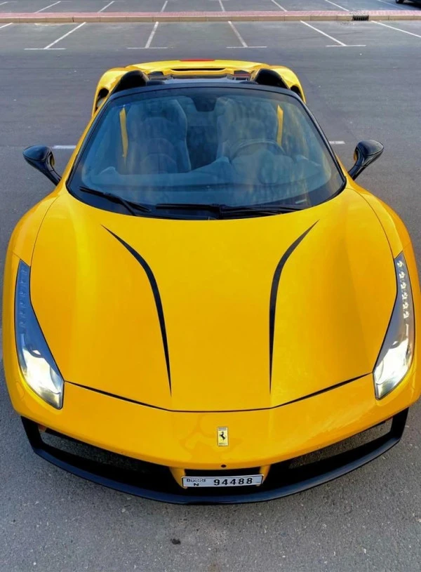 Ferrari 488 Spyder (Amarillo), 2018
