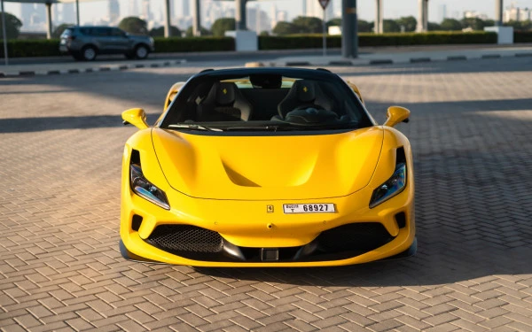 Ferrari F8 Tributo Spider (Yellow), 2022