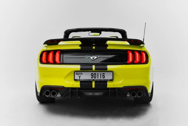 Ford Mustang (Amarillo), 2021