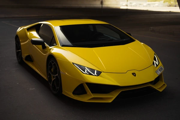 Lamborghini Evo coupe (Yellow), 2020