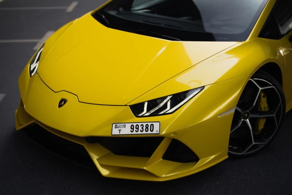 Lamborghini Evo coupe (Yellow), 2020