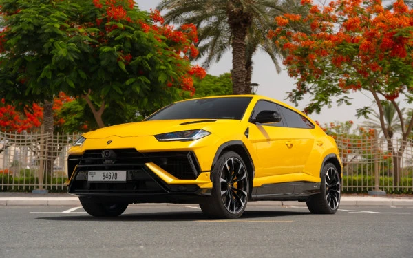 Lamborghini Urus (Yellow), 2023