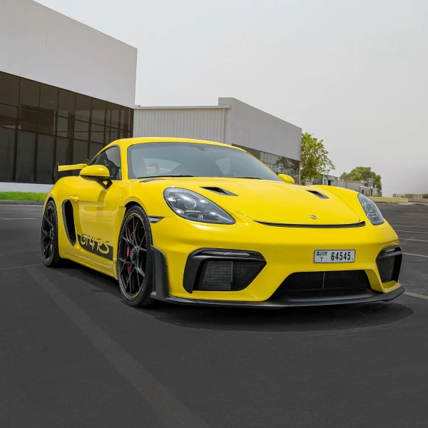 Porsche GT4 (Giallo), 2023